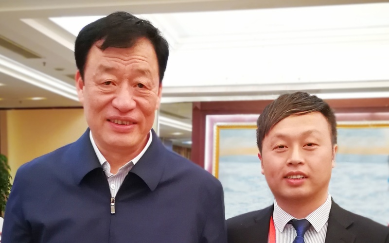 赣京经济合作交流会，唐正荣向刘奇省长汇报工作