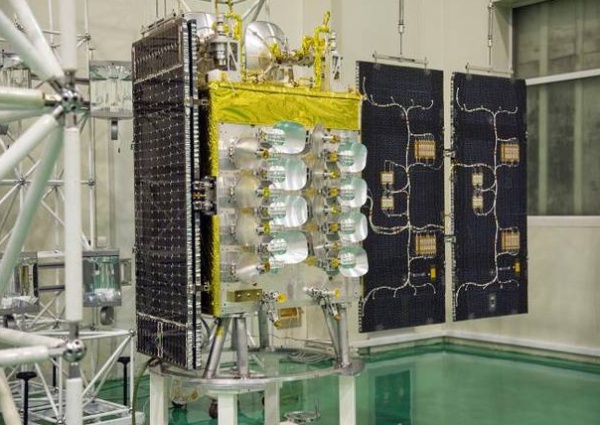 建成整个5G卫星通信网络需要3年2800颗卫星，但电子合同现在就能用了